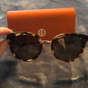 Tory Burch Panama Sunnies
